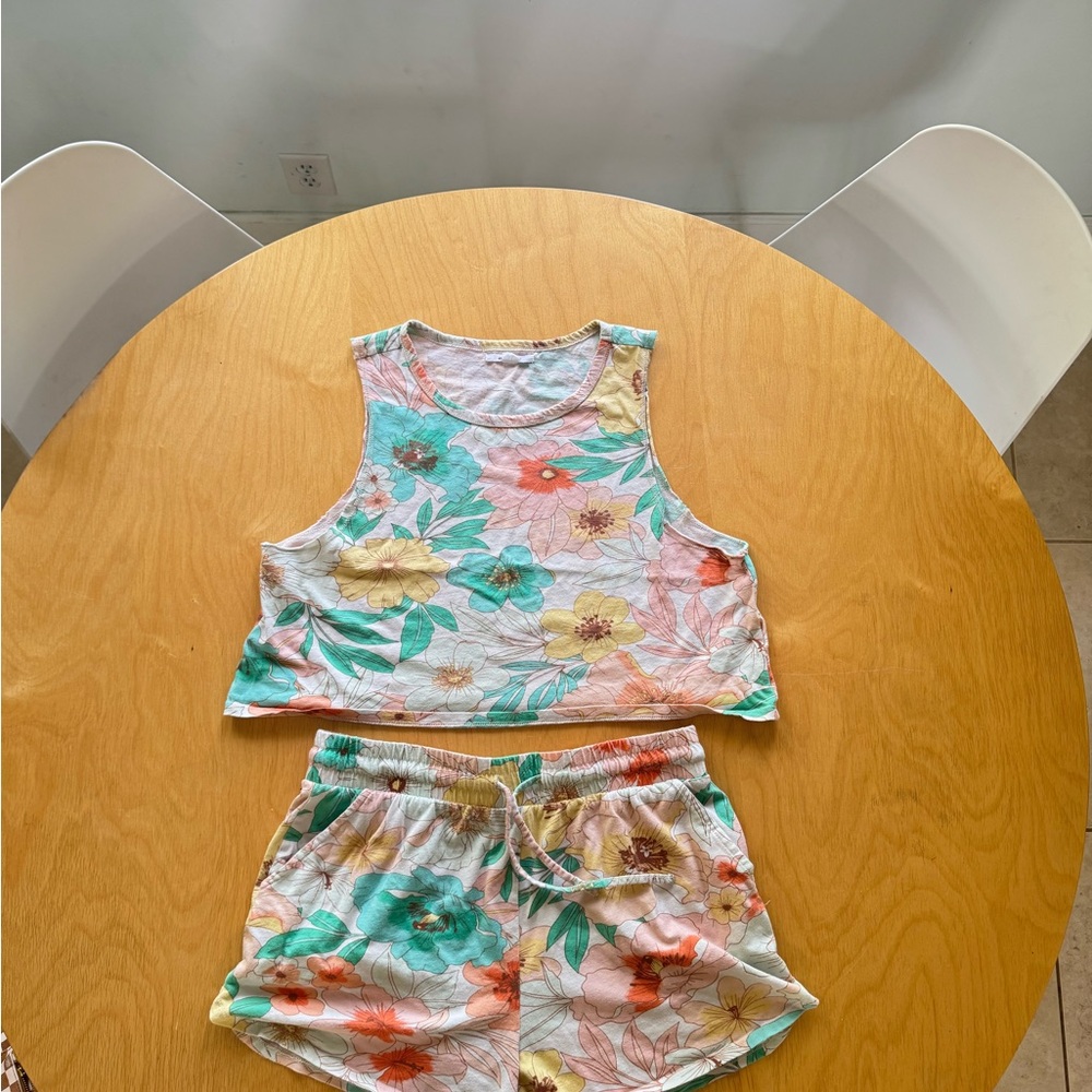 O'Neill Floral Crop Top and Shorts Set - Green and Peach